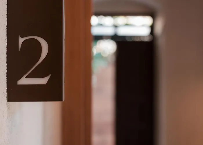 Il Borgο Rhodes City