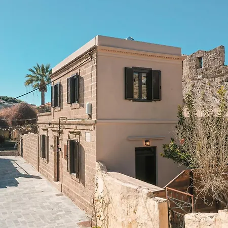 Il Borgο Daire Rhodes City