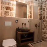 Il Borgο Rhodes City